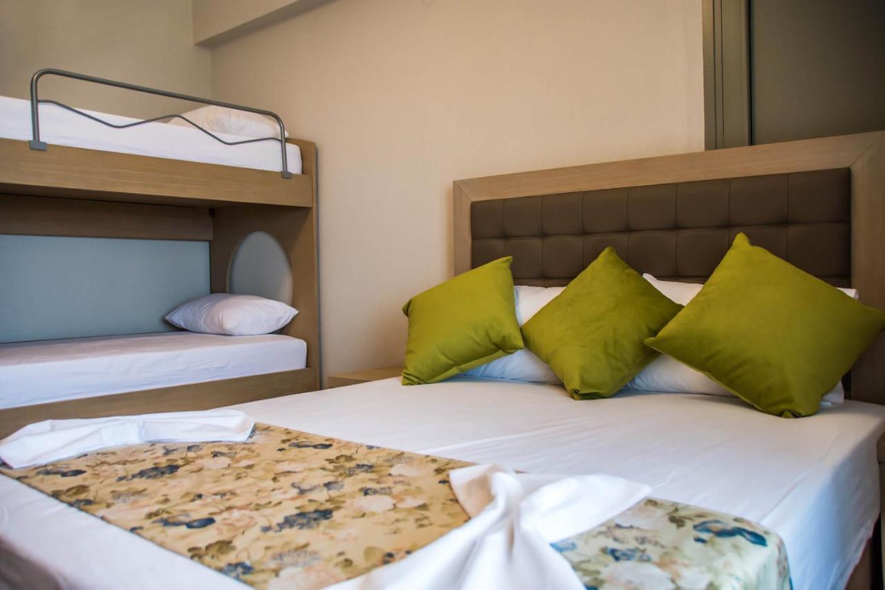 Ippokampos Holidays Apartman Vrasná Kültér fotó